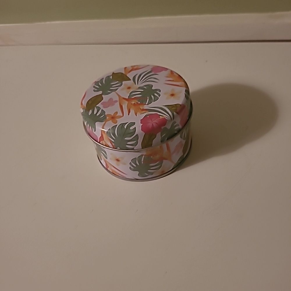 Cintronwlla Candle 